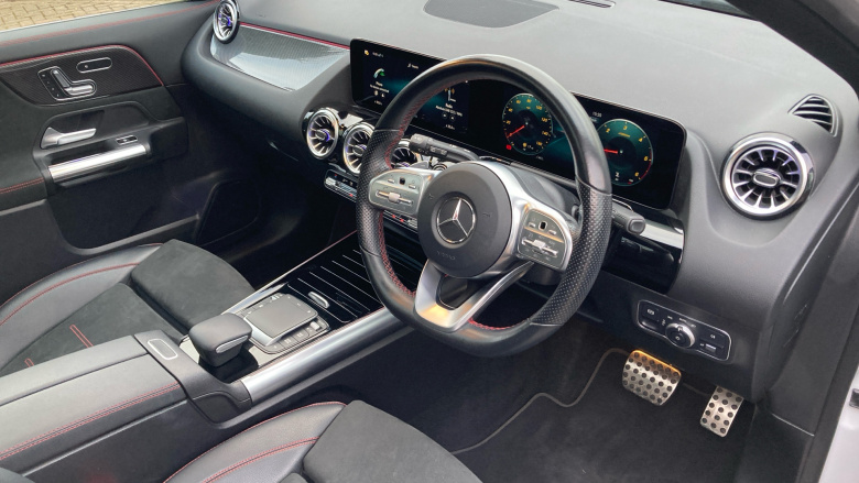 Mercedes-Benz GLA 200d AMG Line Premium Plus 5dr Auto Diesel Hatchback